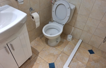 Почистване на баня