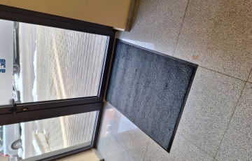 Вътрешни изтривалки под наем